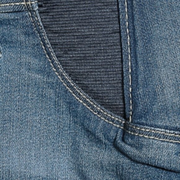 Maternity Women's Shorts with Side Panel - Picture 4 of 5